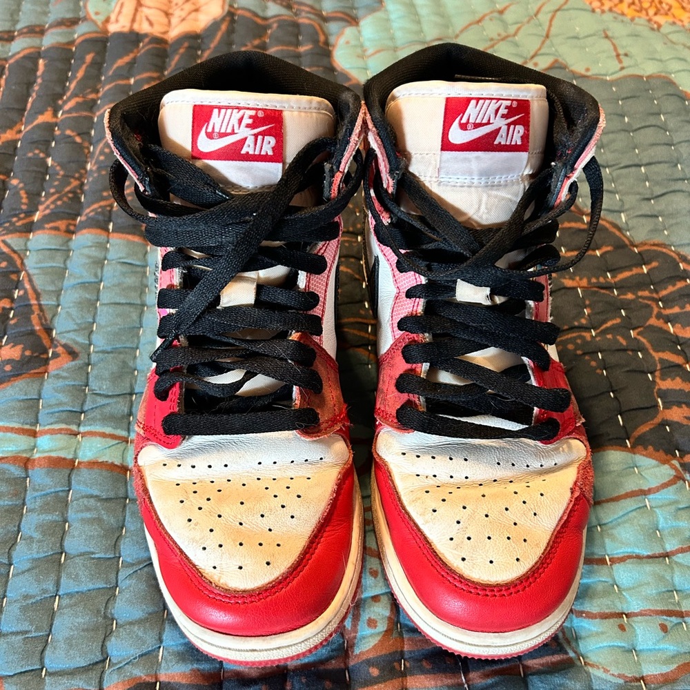 Jordan 1 Retro High OG Spider-Man Across the Spiderverse